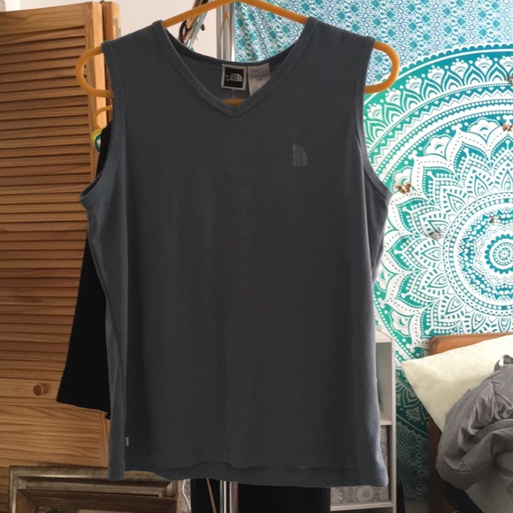 Northface shirt - Picture 1 of 1